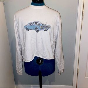 "Brandy Melville Car Show" long-sleeved T-shirt.